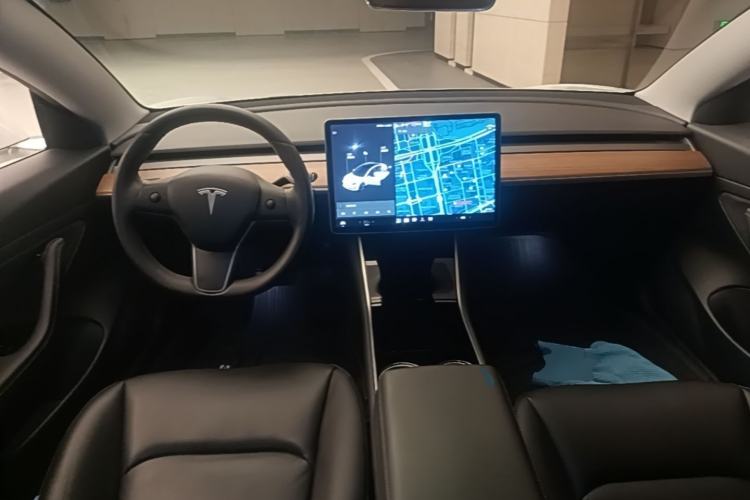 Used Tesla Model 3 2020 Refreshed Version Long-Range Rear-Wheel Drive Center Console