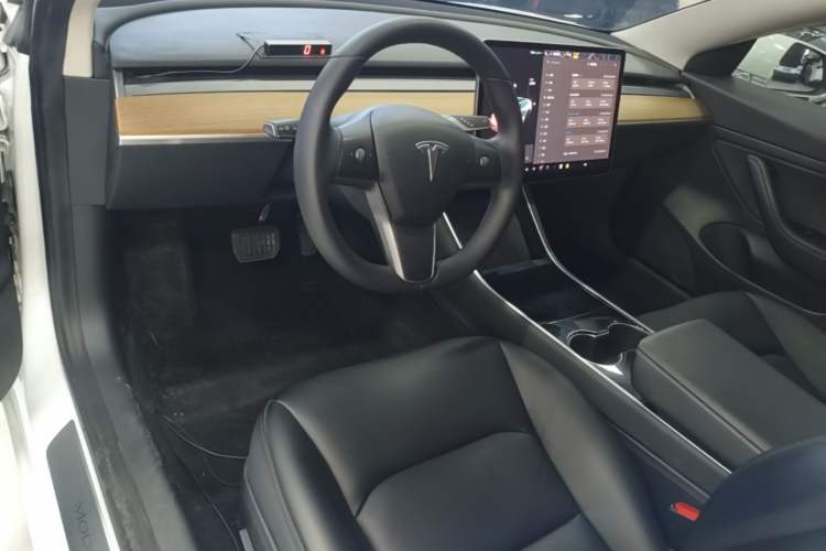Used Tesla Model 3 2020 Standard Range Rear-Wheel Drive Upgraded Version Center Console