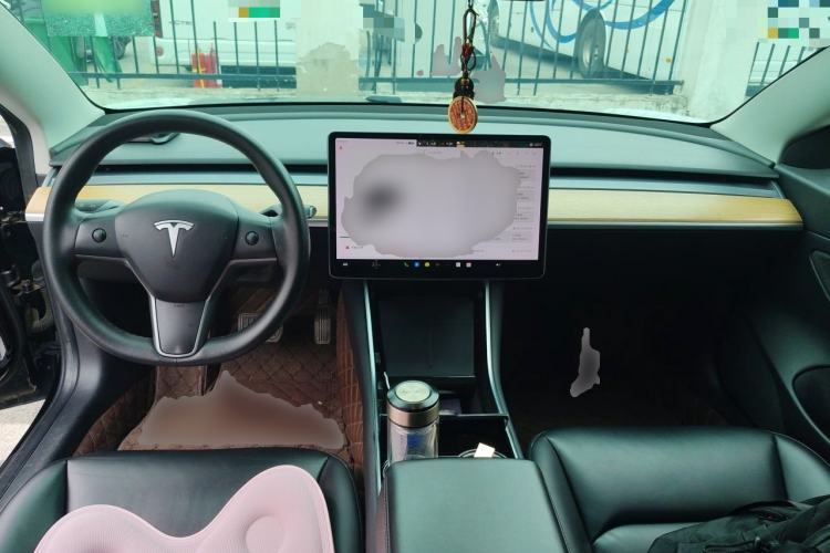 Used Tesla Model 3 2020 Revised Version Standard Range Rear-Wheel Drive – Upgraded Edition Center Console