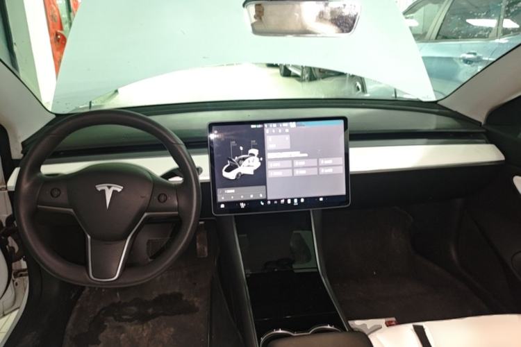 Used Tesla Model 3 2020 Refreshed Version Long-Range Rear-Wheel Drive Center Console