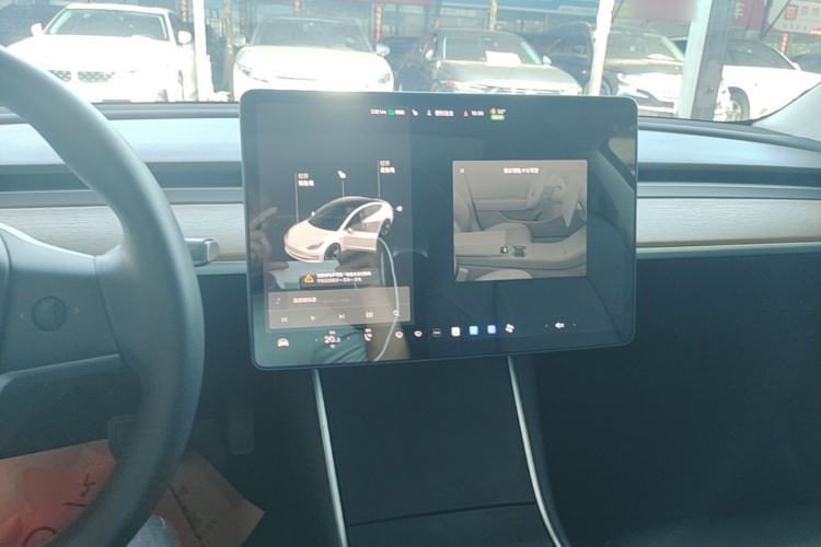 Used Tesla Model 3 2020 Revised Version Standard Range Rear-Wheel Drive – Upgraded Edition Center Console