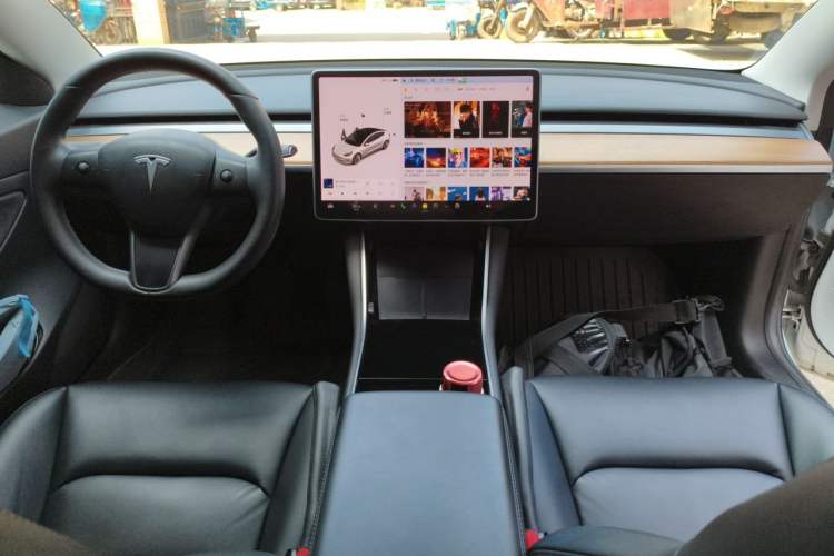 Used Tesla Model 3 2020 Refreshed Version Long-Range Rear-Wheel Drive Center Console