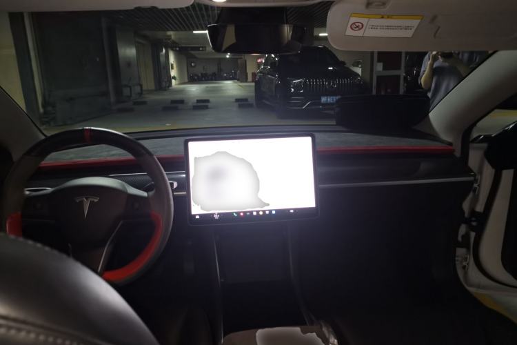 Used Tesla Model 3 2020 Revised Version Standard Range Rear-Wheel Drive – Upgraded Edition Center Console