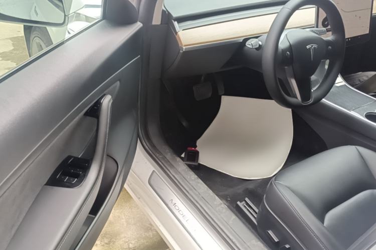 Used Tesla Model 3 2020 Revised Version Standard Range Rear-Wheel Drive – Upgraded Edition Driver Seat