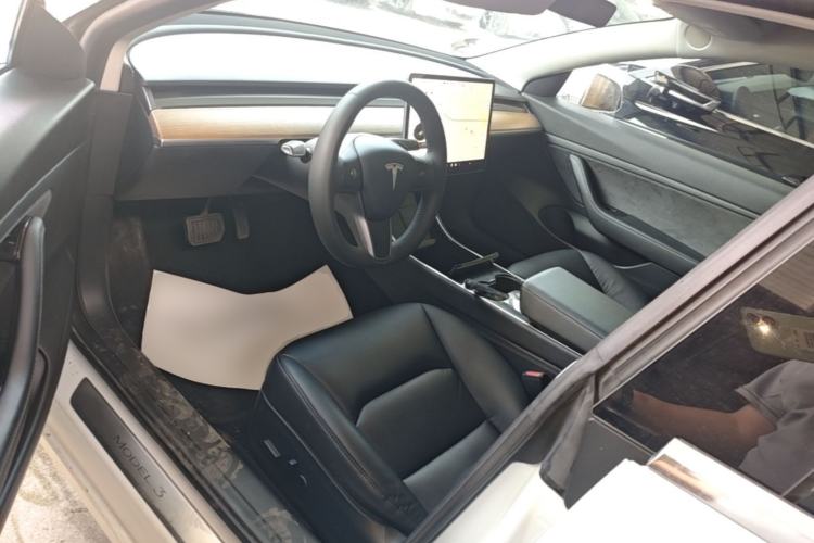 Used Tesla Model 3 2020 Revised Version Standard Range Rear-Wheel Drive – Upgraded Edition Driver Seat