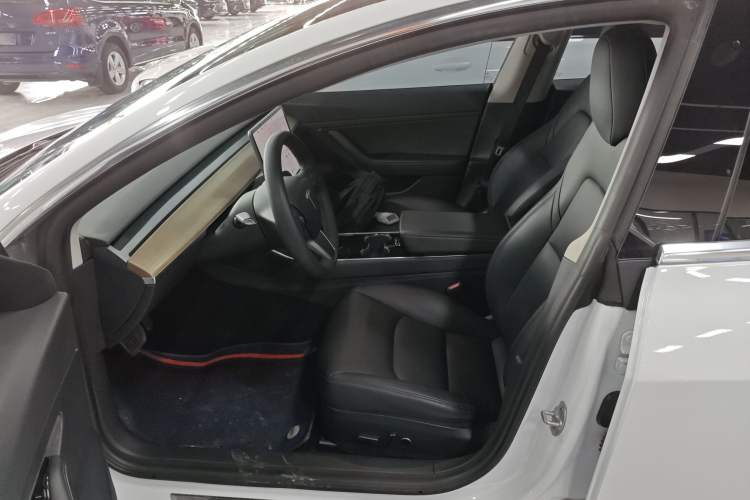 Used Tesla Model 3 2020 Revised Version Standard Range Rear-Wheel Drive – Upgraded Edition Driver Seat
