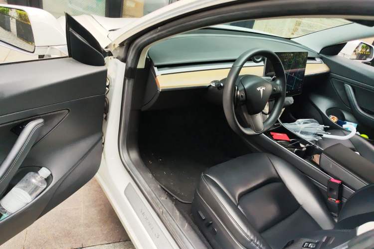 Used Tesla Model 3 2020 Revised Version Standard Range Rear-Wheel Drive – Upgraded Edition Driver Seat