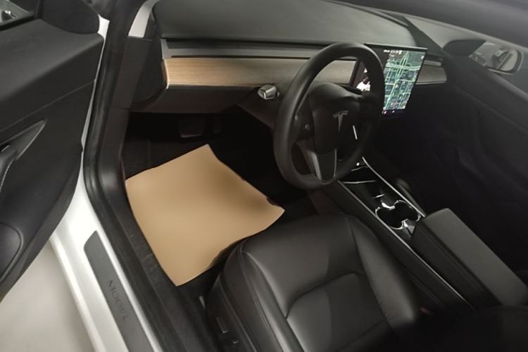 Used Tesla Model 3 2020 Revised Version Standard Range Rear-Wheel Drive – Upgraded Edition Driver Seat
