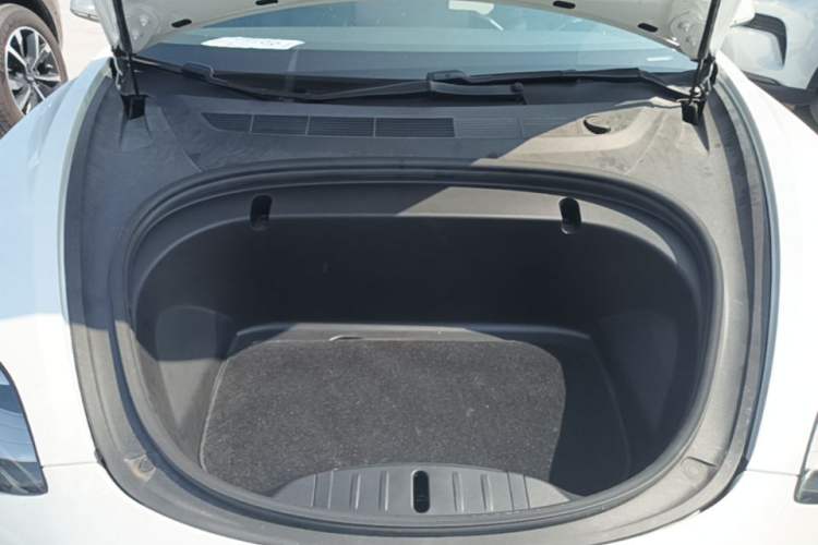 Used Tesla Model 3 2020 Standard Range Rear-Wheel Drive Upgraded Version Engine Bay