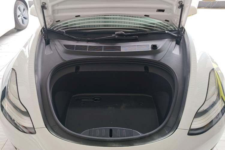 Used Tesla Model 3 2020 Refreshed Version Long-Range Rear-Wheel Drive Engine Bay