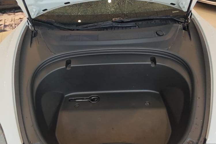 Used Tesla Model 3 2020 Refreshed Version Long-Range Rear-Wheel Drive Engine Bay