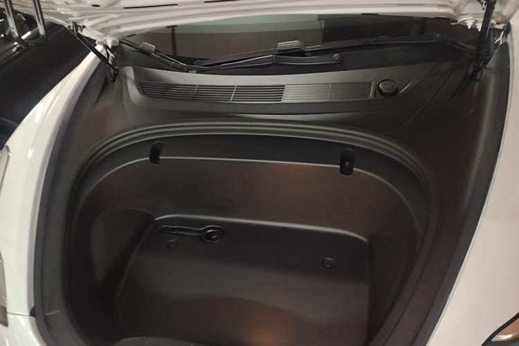 Used Tesla Model 3 2020 Standard Range Rear-Wheel Drive Upgraded Version Engine Bay