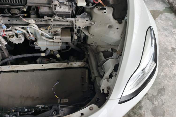 Used Tesla Model 3 2020 Standard Range Rear-Wheel Drive Upgraded Version Engine Bay Left