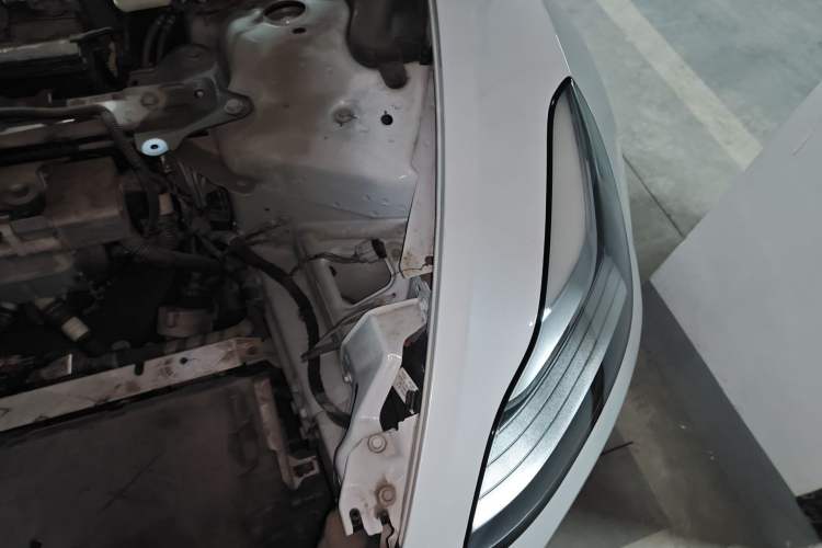 Used Tesla Model 3 2020 Standard Range Rear-Wheel Drive Upgraded Version Engine Bay Left