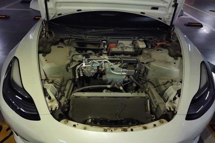 Used Tesla Model 3 2020 Refreshed Version Long-Range Rear-Wheel Drive Engine Bay