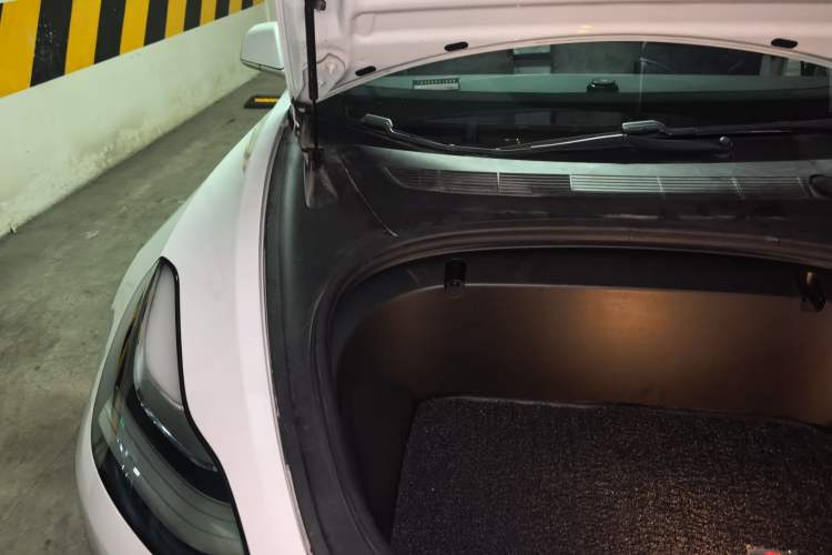 Used Tesla Model 3 2020 Revised Version Standard Range Rear-Wheel Drive – Upgraded Edition Engine Bay Right