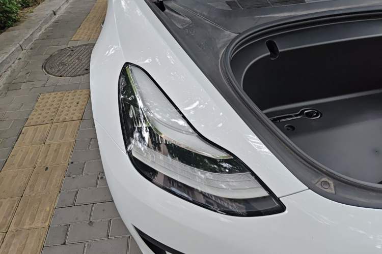 Used Tesla Model 3 2020 Revised Version Standard Range Rear-Wheel Drive – Upgraded Edition Engine Bay Right
