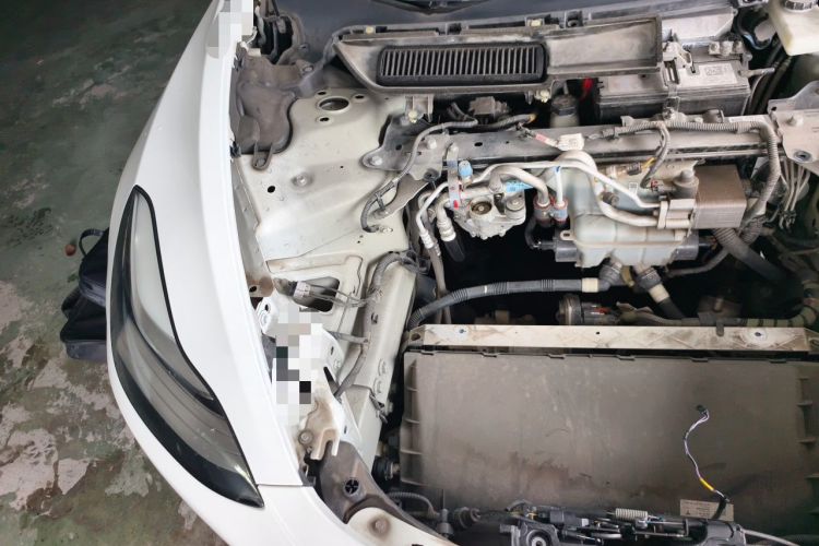Used Tesla Model 3 2020 Standard Range Rear-Wheel Drive Upgraded Version Engine Bay Right
