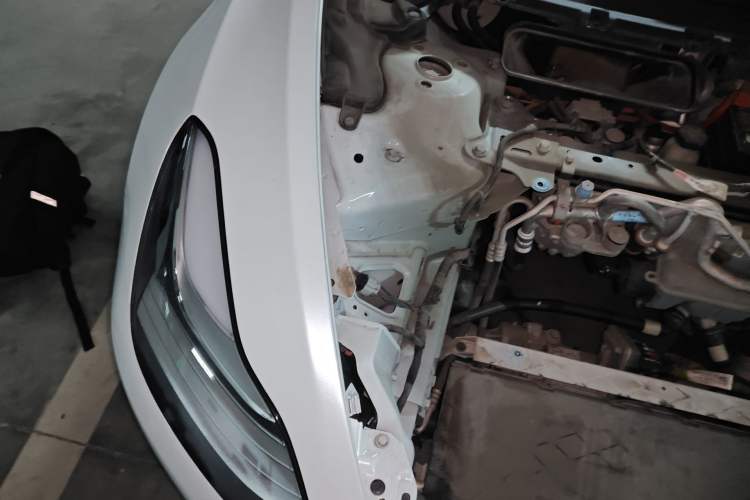 Used Tesla Model 3 2020 Standard Range Rear-Wheel Drive Upgraded Version Engine Bay Right