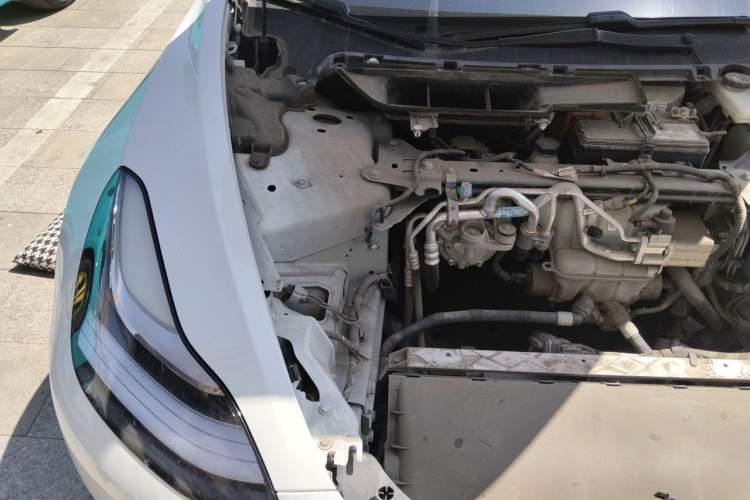 Used Tesla Model 3 2020 Refreshed Version Long-Range Rear-Wheel Drive Engine Bay Right