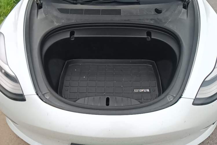 Used Tesla Model 3 2020 Refreshed Version Long-Range Rear-Wheel Drive Engine Bay