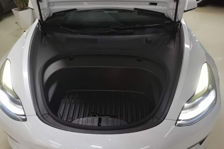Used Tesla Model 3 2020 Revised Version Standard Range Rear-Wheel Drive – Upgraded Edition Engine Bay