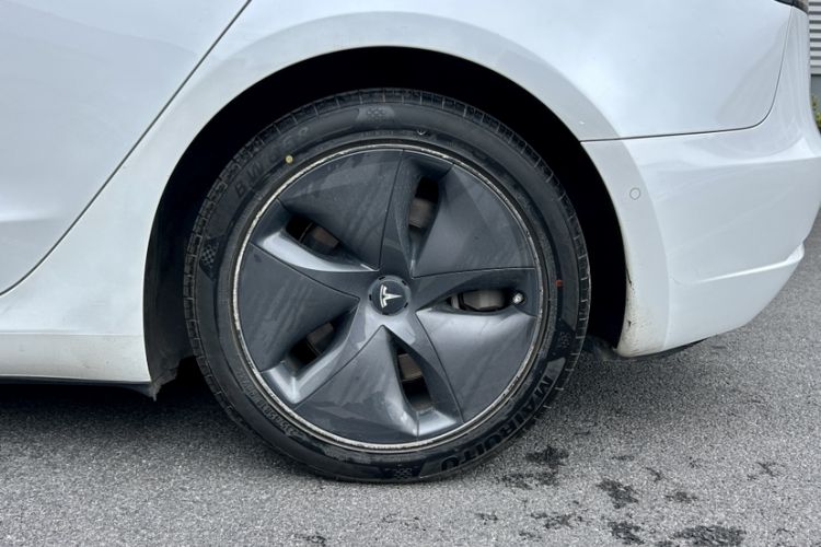 Used Tesla Model 3 2020 Refreshed Version Long-Range Rear-Wheel Drive Exterior 1