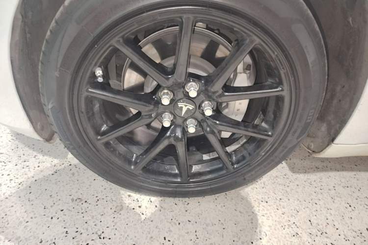 Used Tesla Model 3 2020 Standard Range Rear-Wheel Drive Upgraded Version Exterior 2