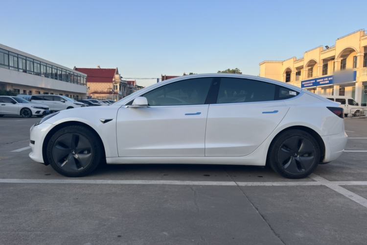 Used Tesla Model 3 2020 Standard Range Rear-Wheel Drive Upgraded Version Exterior 2