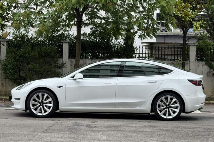 Used Tesla Model 3 2020 Refreshed Version Long-Range Rear-Wheel Drive Exterior 2