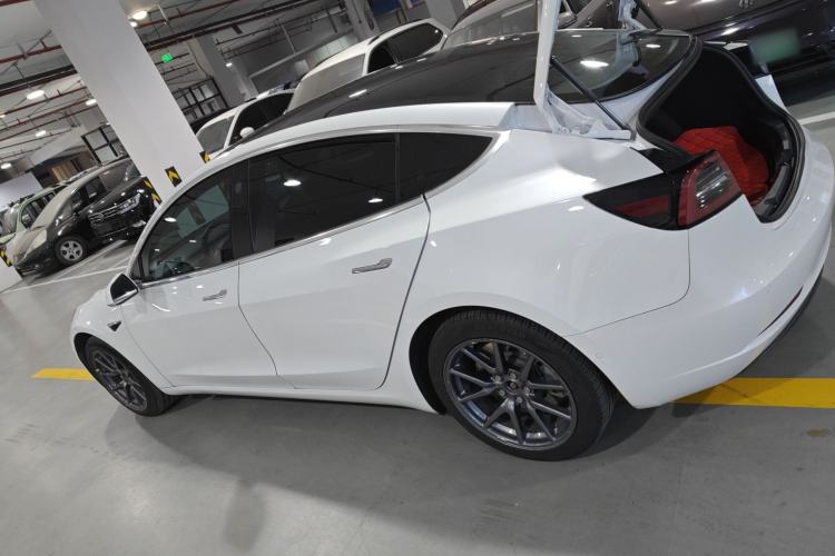 Used Tesla Model 3 2020 Long-Range Rear-Wheel-Drive Version Exterior 3