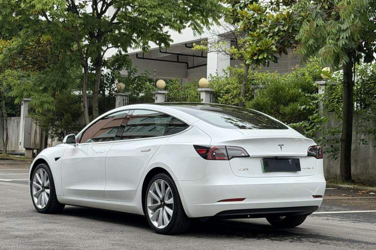 Used Tesla Model 3 2020 Refreshed Version Long-Range Rear-Wheel Drive Exterior 3