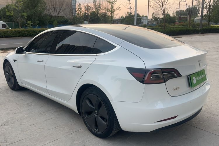 Used Tesla Model 3 2020 Refreshed Version Long-Range Rear-Wheel Drive Exterior 4
