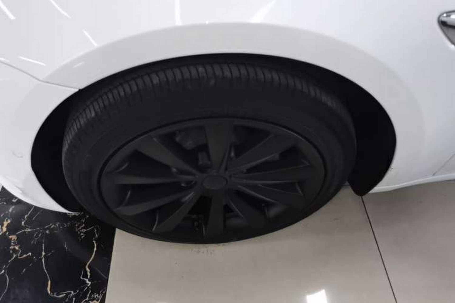 Used Tesla Model 3 2020 Standard Range Rear-Wheel Drive Upgraded Version Exterior 4