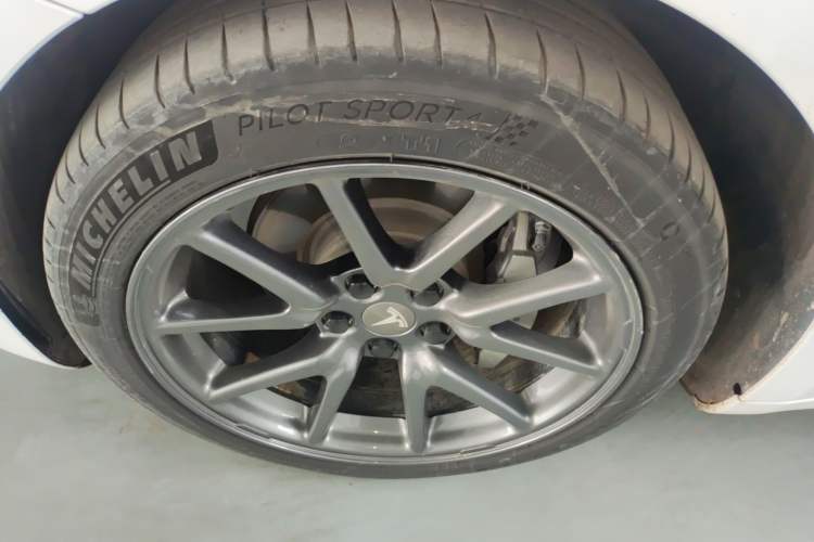 Used Tesla Model 3 2020 Revised Version Standard Range Rear-Wheel Drive – Upgraded Edition Exterior 4