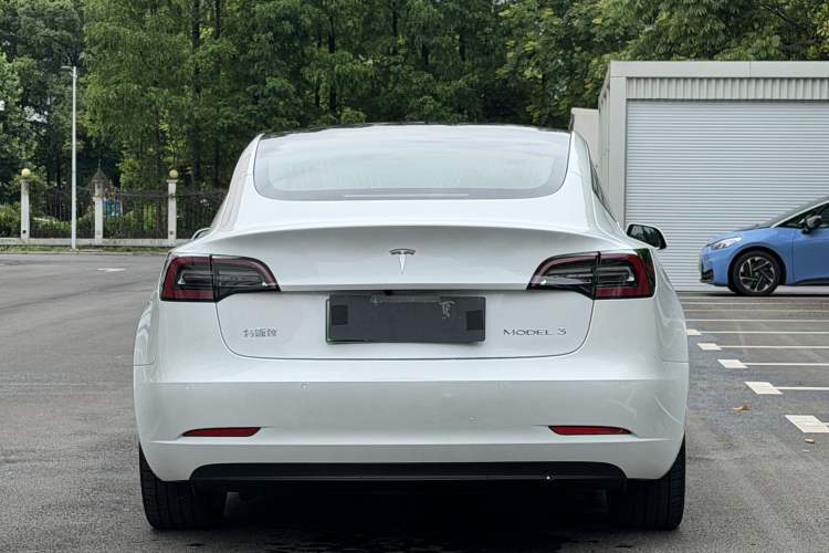 Used Tesla Model 3 2020 Refreshed Version Long-Range Rear-Wheel Drive Exterior 4