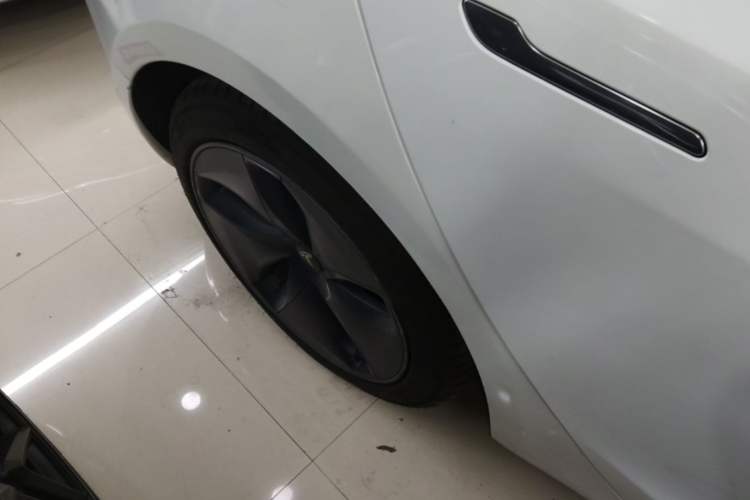 Used Tesla Model 3 2020 Standard Range Rear-Wheel Drive Upgraded Version Exterior 5