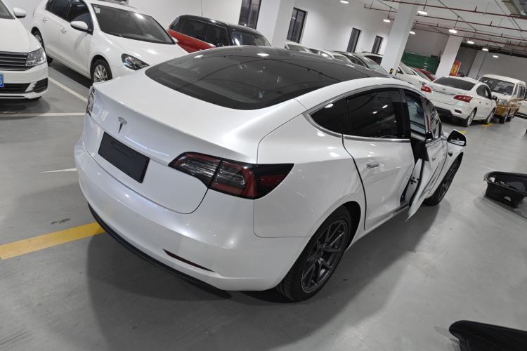 Used Tesla Model 3 2020 Long-Range Rear-Wheel-Drive Version Exterior 5