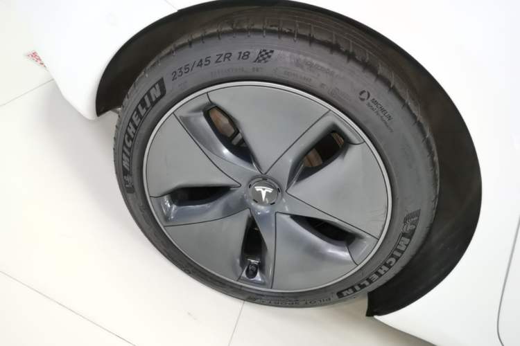 Used Tesla Model 3 2020 Standard Range Rear-Wheel Drive Upgraded Version Exterior 5