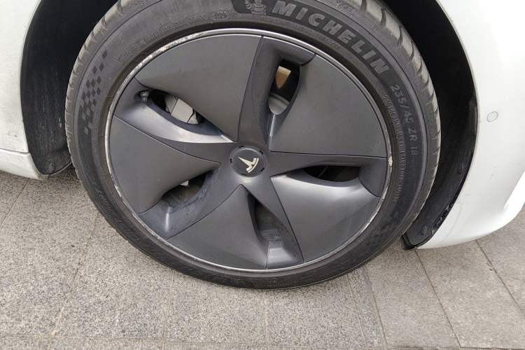 Used Tesla Model 3 2020 Standard Range Rear-Wheel Drive Upgraded Version Exterior 7