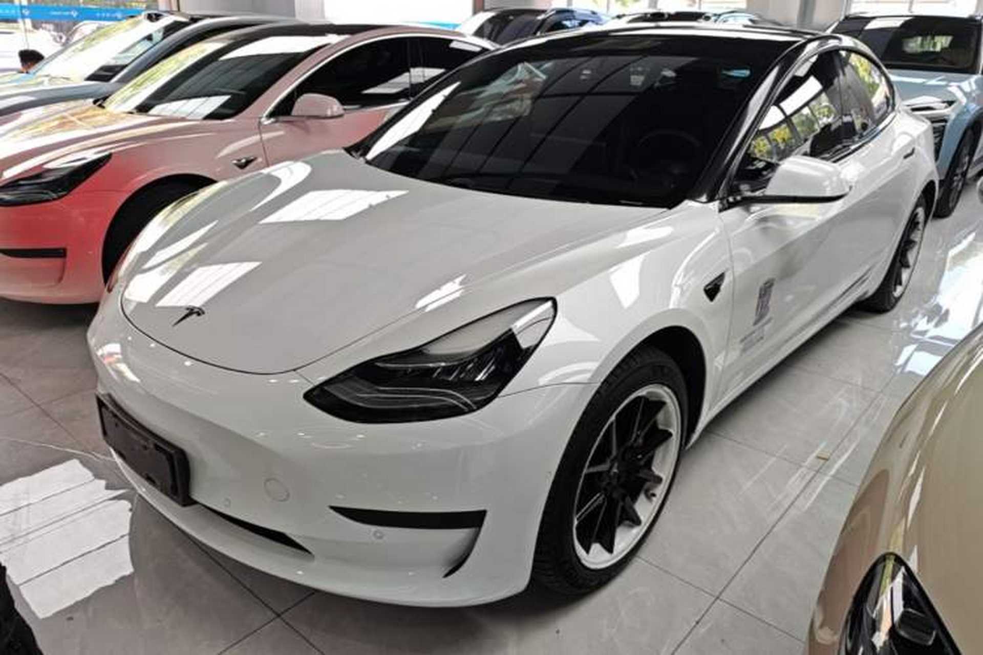 Used Tesla Model 3 2020 Standard Range Rear-Wheel Drive Upgraded Version Front Left 45 Deg
