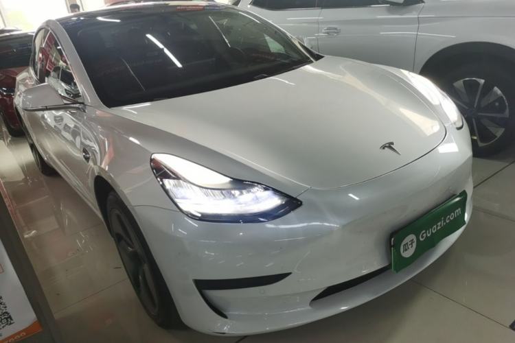 Used Tesla Model 3 2020 Revised Version Standard Range Rear-Wheel Drive – Upgraded Edition Front Right 45 Deg
