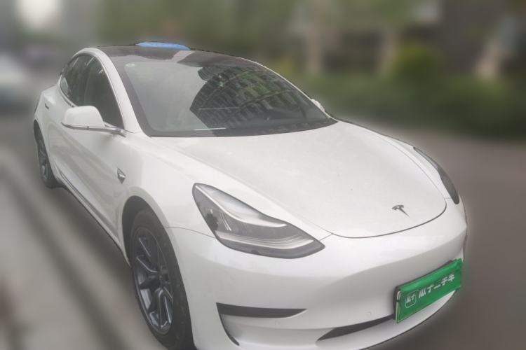 Used Tesla Model 3 2020 Revised Version Standard Range Rear-Wheel Drive – Upgraded Edition Front Right 45 Deg