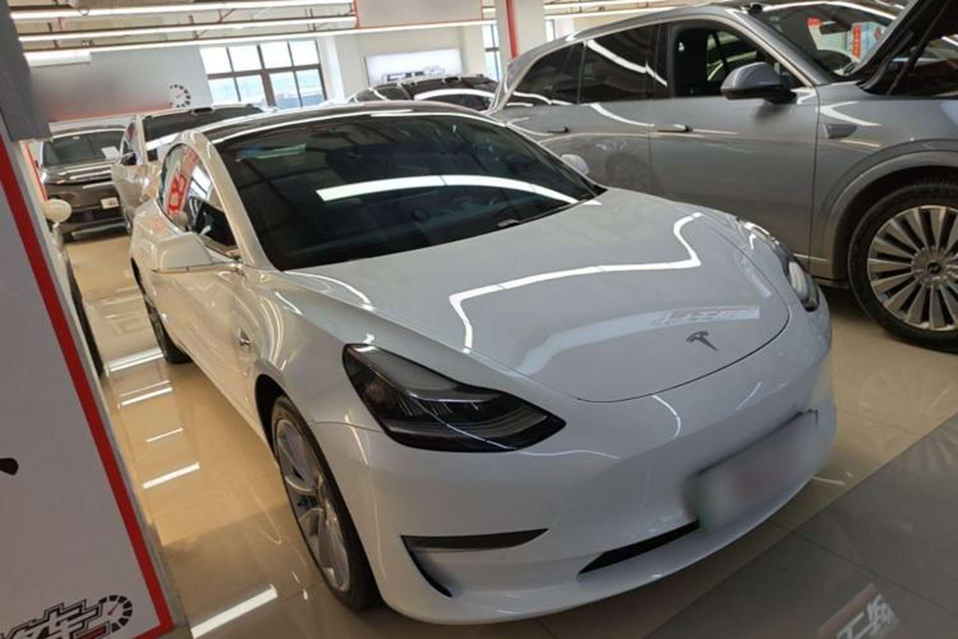 Used Tesla Model 3 2020 Refreshed Version Long-Range Rear-Wheel Drive Front Right 45 Deg