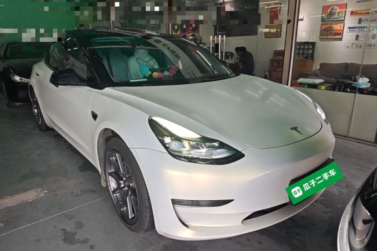 Used Tesla Model 3 2020 Refreshed Version Long-Range Rear-Wheel Drive Front Right 45 Deg