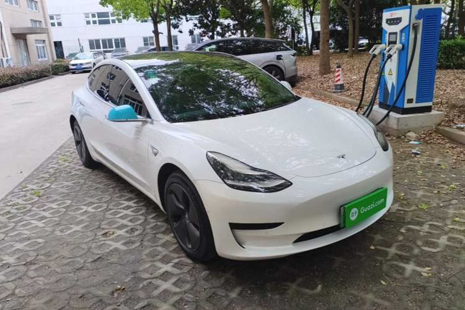 Used Tesla Model 3 2020 Standard Range Rear-Wheel Drive Upgraded Version Front Right 45 Deg