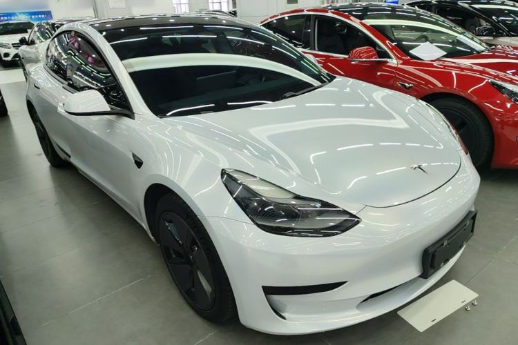 Used Tesla Model 3 2020 Revised Version Standard Range Rear-Wheel Drive – Upgraded Edition Front Right 45 Deg