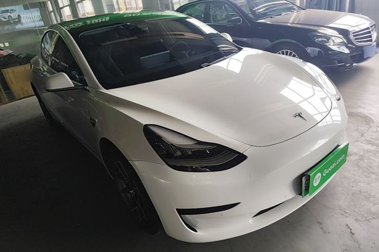 Used Tesla Model 3 2020 Revised Version Standard Range Rear-Wheel Drive – Upgraded Edition Front Right 45 Deg