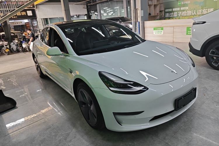 Used Tesla Model 3 2020 Refreshed Version Long-Range Rear-Wheel Drive Front Right 45 Deg
