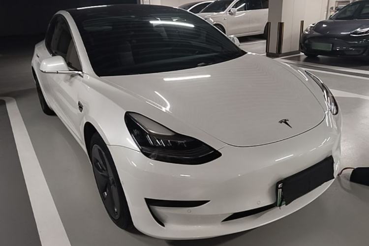 Used Tesla Model 3 2020 Revised Version Standard Range Rear-Wheel Drive – Upgraded Edition Front Right 45 Deg